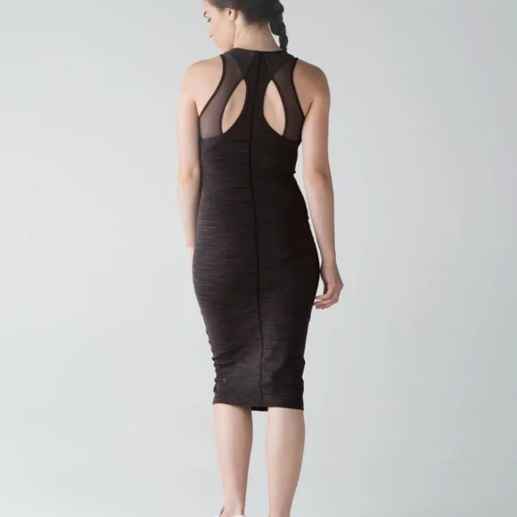 Lululemon Globetrotter Midi Tank Dress Space Dye 6 - Picture 2 of 9